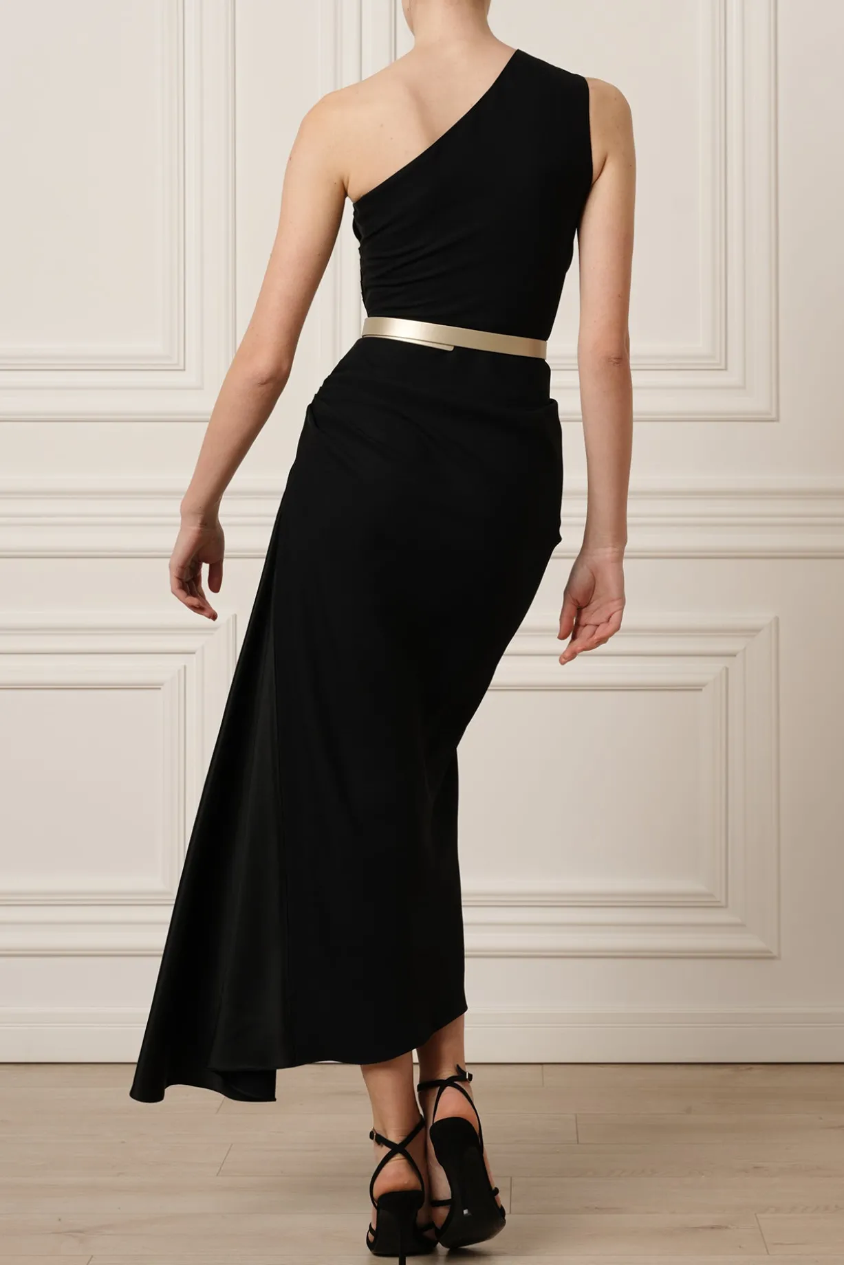 Charlotte Midi Dress In Black