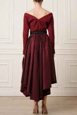 Elias Taffeta Midi Skirt In Burgundy