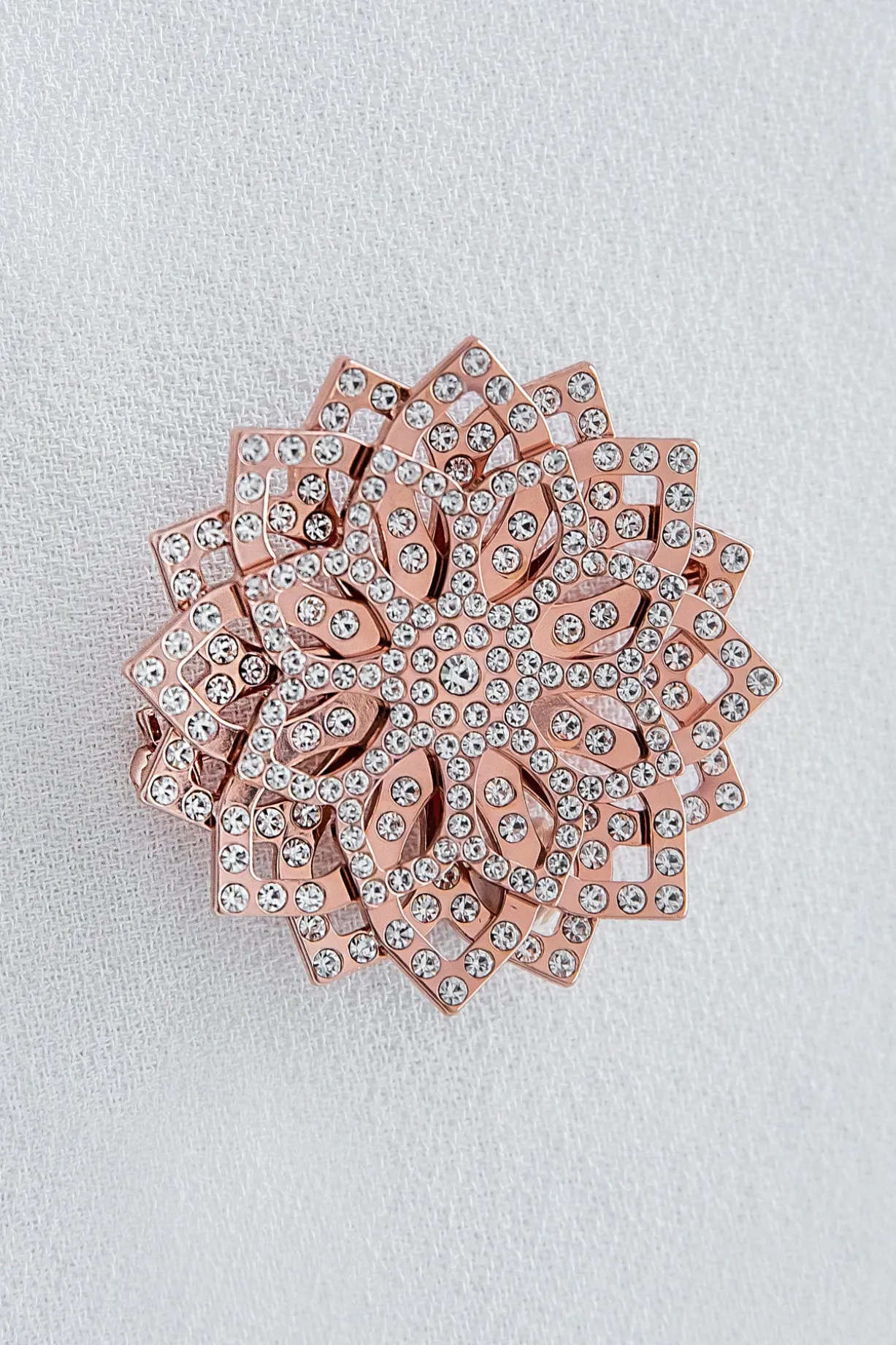 Lotus Brooch - Rose-Gold With Crystals