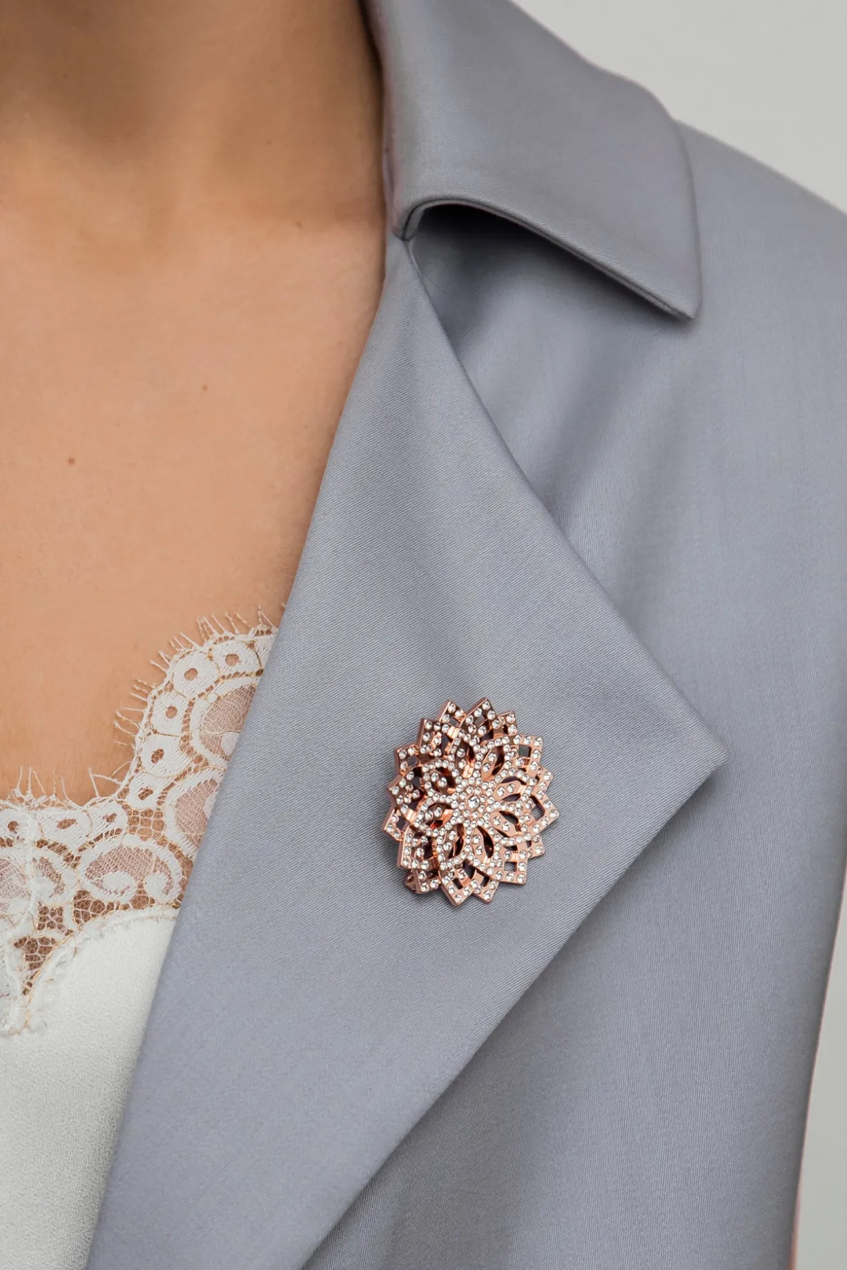 Lotus Brooch - Rose-Gold With Crystals
