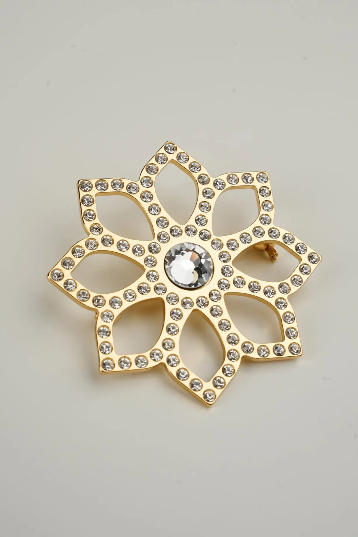 Lotus Single Flower Brooch In Gold-Plated