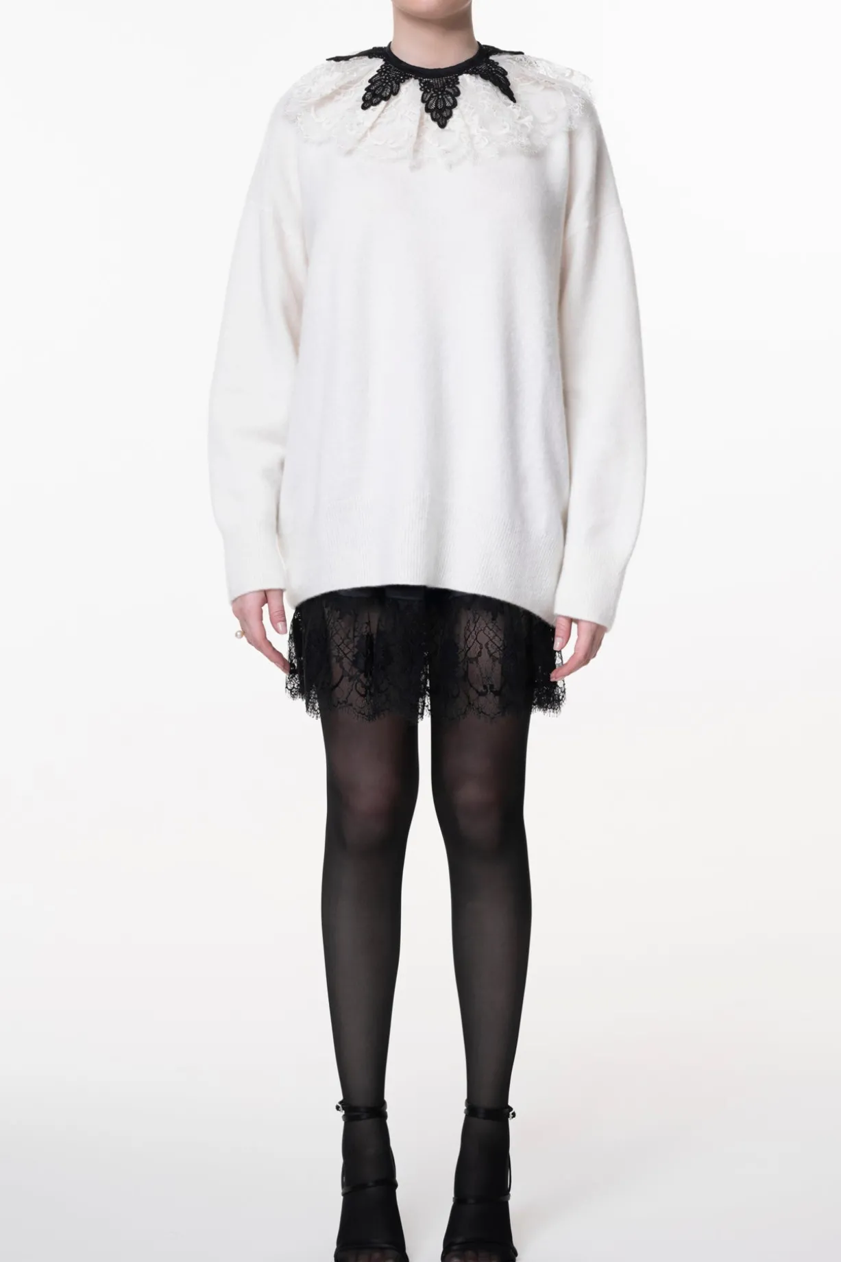 Margaret Ruffled Cotton Lace Collar