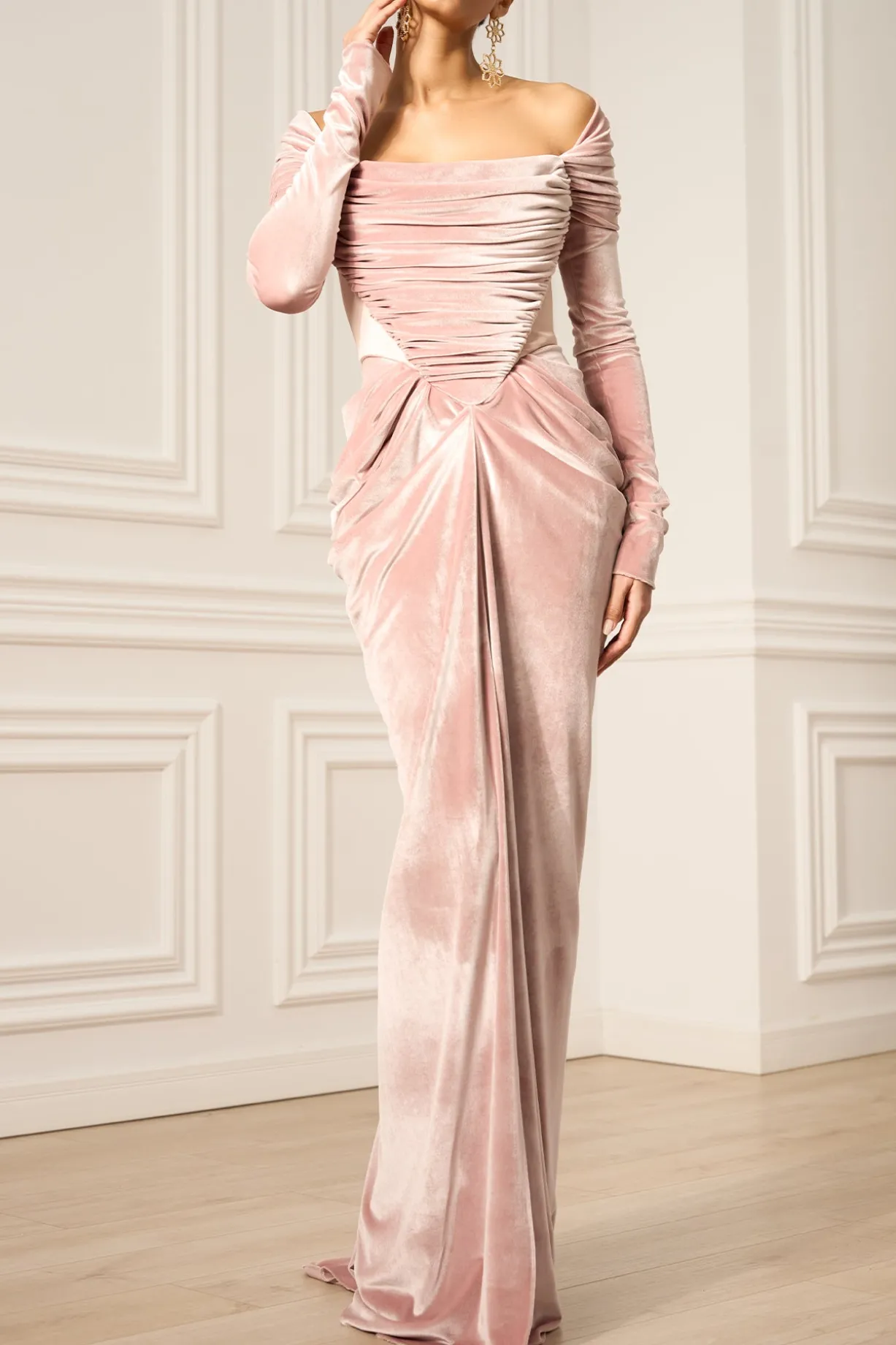 Quinn Long Velvet Gown In Blush