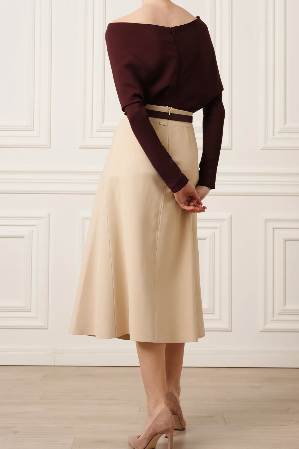 Rea Viscose Jersey Midi Skirt In Beige